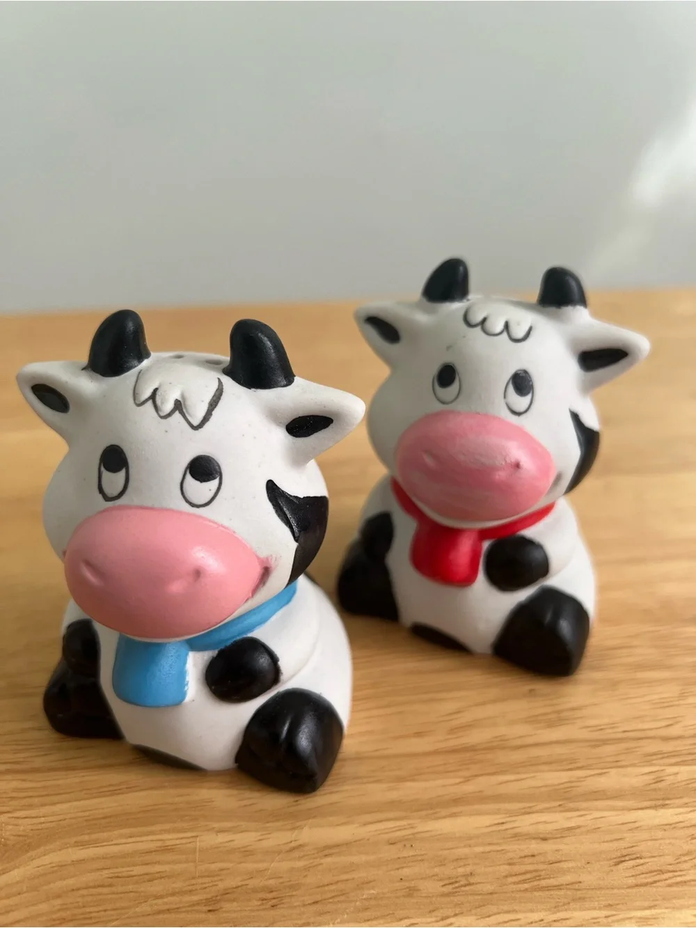 Cute Ceramic Cow Salt & Pepper Shakers - Pink, Blue & Red Accents